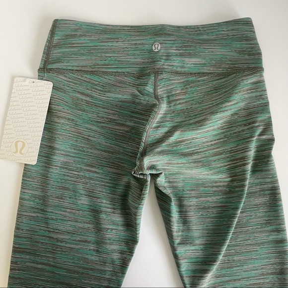 NWT Lululemon Fatigue Green We Are From Space Wunder Under Crop Size 6 - Picture 2 of 4